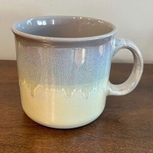 Large Meritage Iridescent Blue/ Lavender Gray 20 ounce Drip Glaze Mug No Flaws.